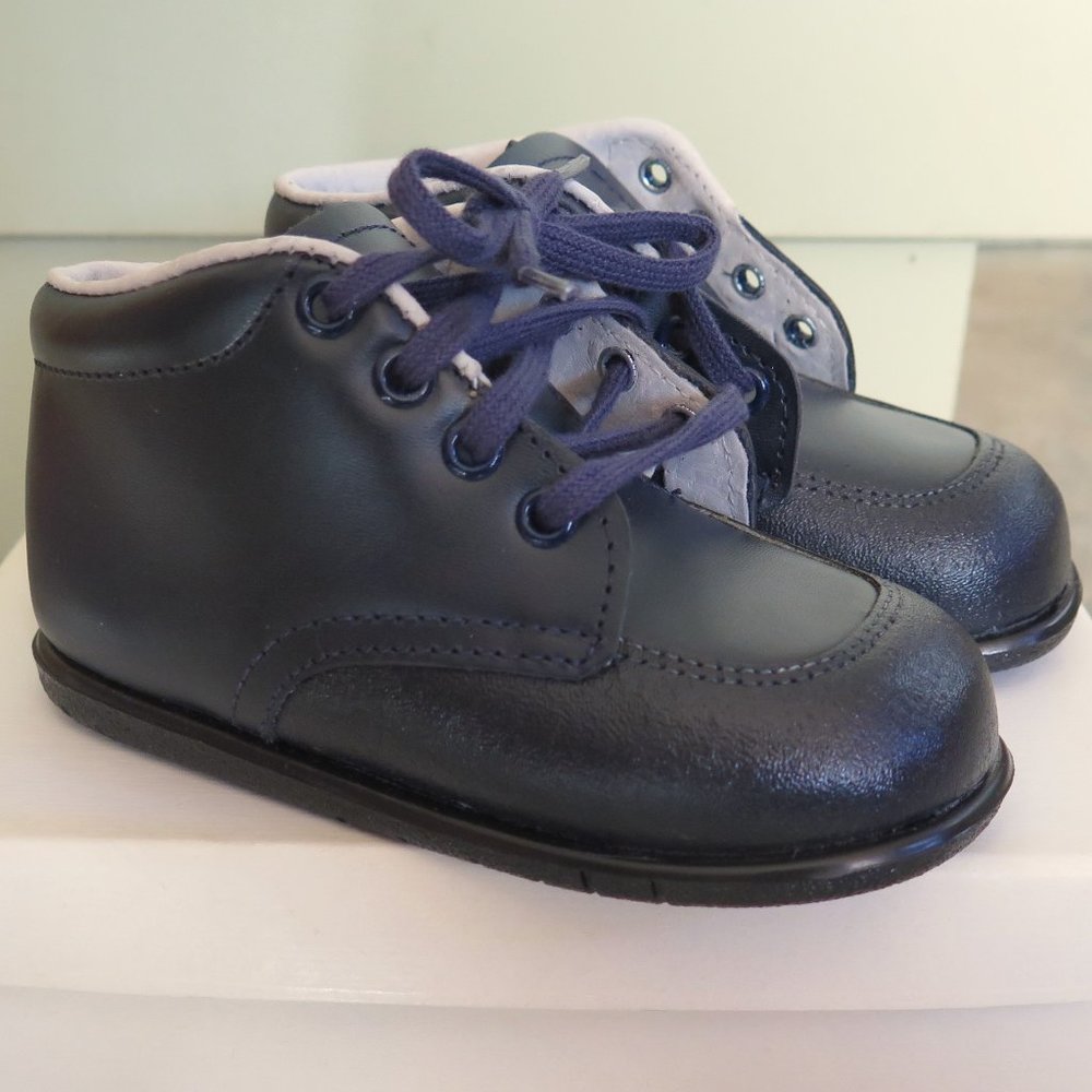 Amilio Kepner Scott First Walker Navy Blue Booties new in box size 5 made in USA